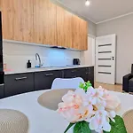 Luxury Location -ii-off Piotrkowska Apartment *